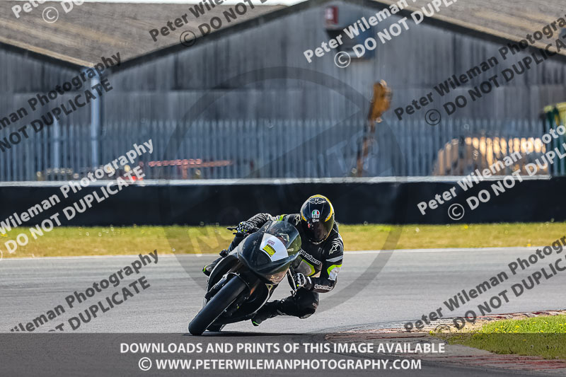 enduro digital images;event digital images;eventdigitalimages;no limits trackdays;peter wileman photography;racing digital images;snetterton;snetterton no limits trackday;snetterton photographs;snetterton trackday photographs;trackday digital images;trackday photos